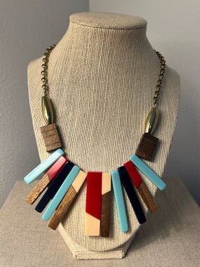 Noonday Collection Resinwork Necklace
